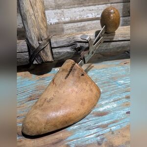 Vintage Elix J McMorrow Shoe Form
